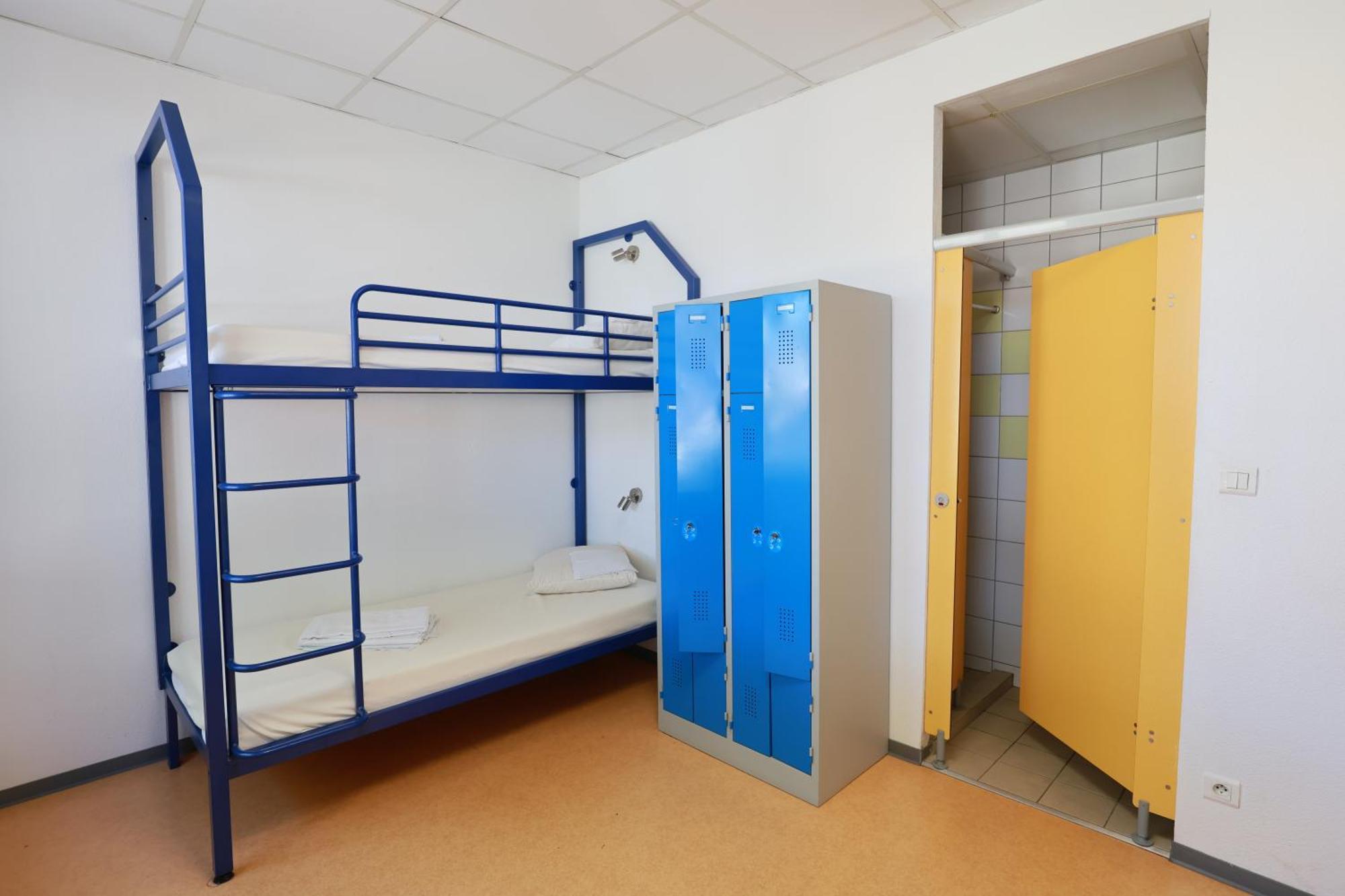 Auberge De Jeunesse De Мюлуз Екстериор снимка