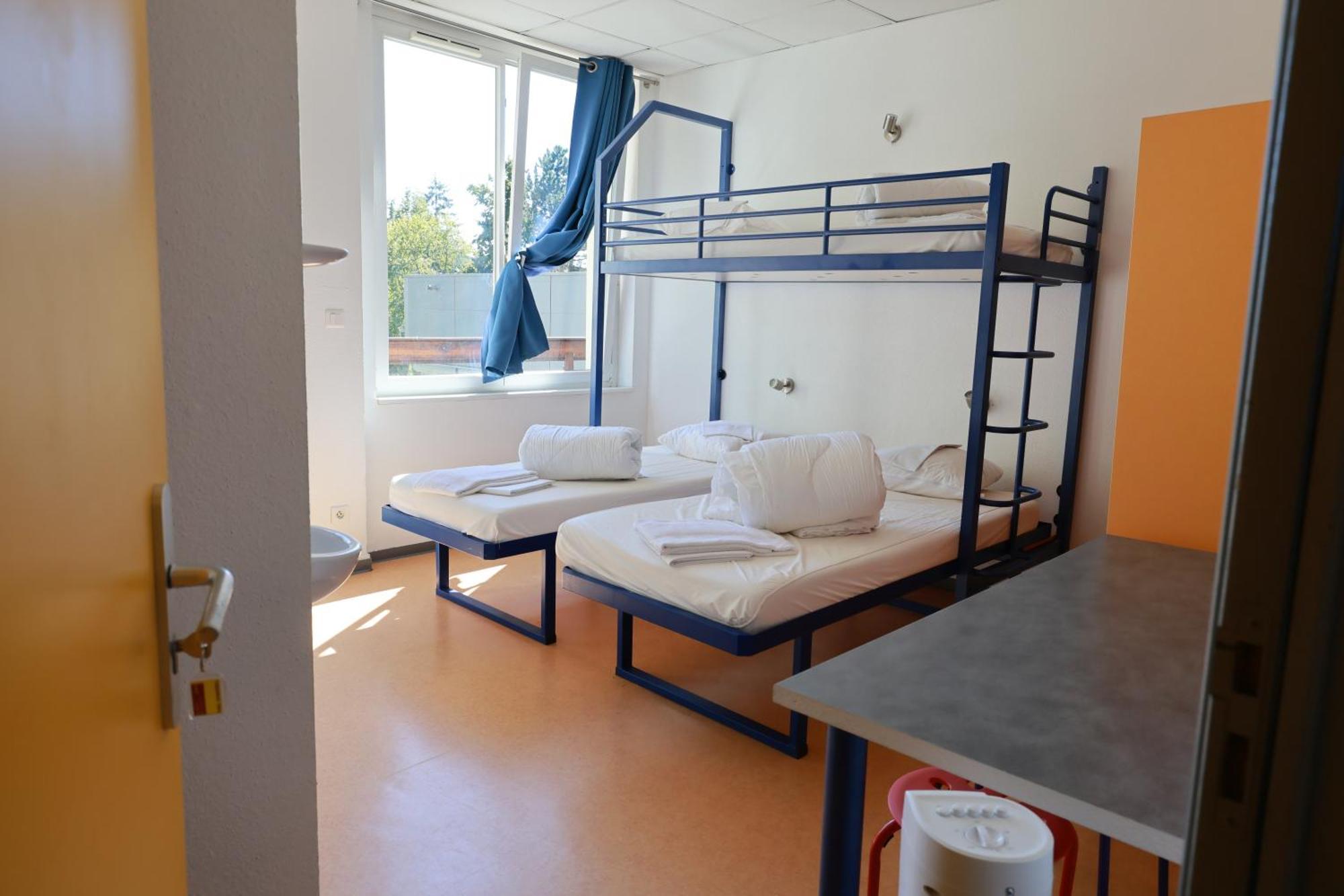 Auberge De Jeunesse De Мюлуз Екстериор снимка